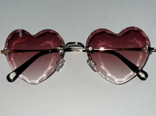 Load image into Gallery viewer, Heart Sunglasses
